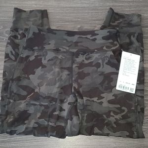 Lululemon align jogger crop camo size 6